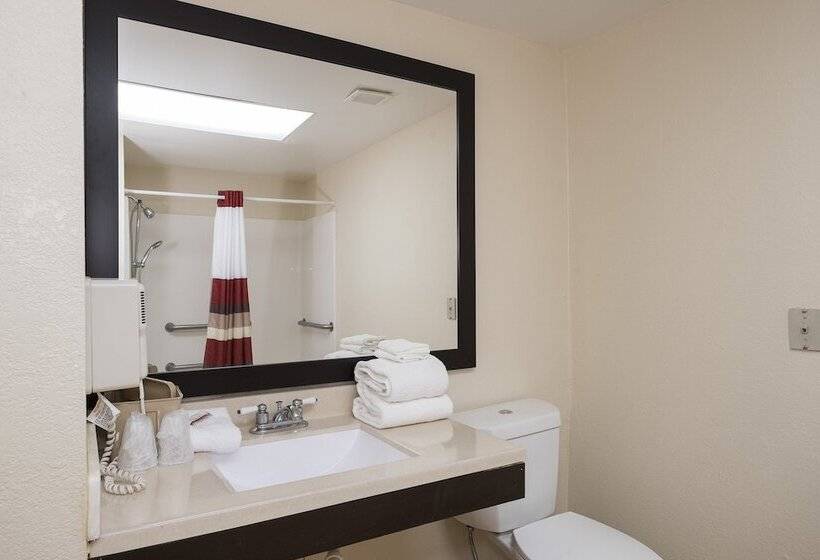 Номер Superior, Red Roof Inn Plus+ & Suites Opelika