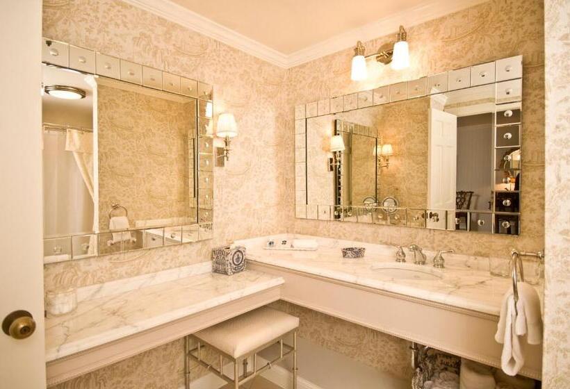 Стандартный Номер Кровать Кинг, Saybrook Point Resort & Marina