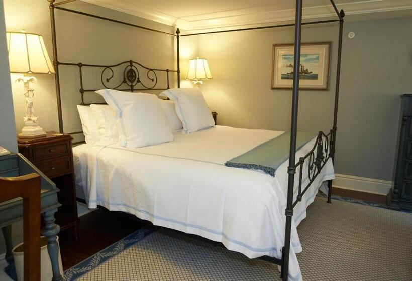 Номер Superior Кровать Кинг, Saybrook Point Resort & Marina