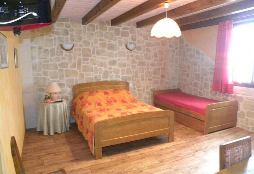 스탠다드 트리플 룸, Auberge Les Volpilières