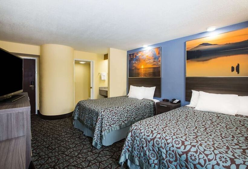 Номер Стандарт 2 Двуспальные Кровати, Days Inn By Wyndham Blue Springs