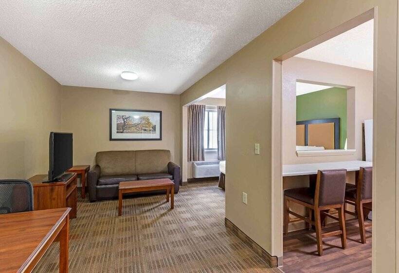 Студия Deluxe, Extended Stay America Suites  Raleigh  North Raleigh  Wake Towne Dr