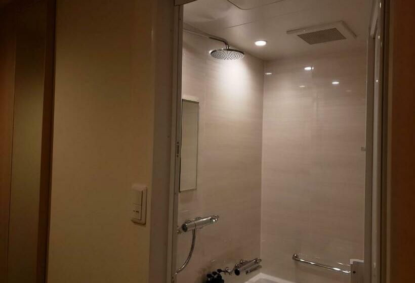 اتاق استاندارد با بالکن, Royal Twin Hotel Kyoto Hachijoguchi