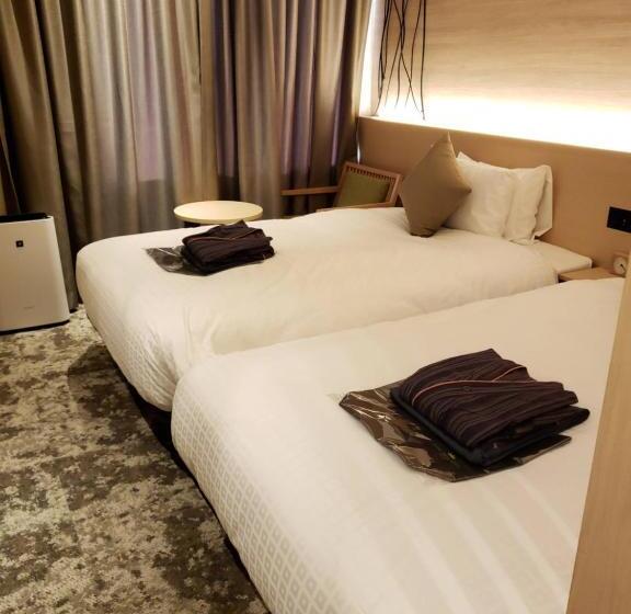 اتاق استاندارد با بالکن, Royal Twin Hotel Kyoto Hachijoguchi
