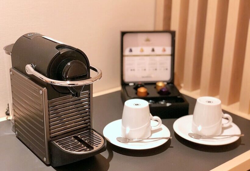 اتاق لوکس, Royal Twin Hotel Kyoto Hachijoguchi