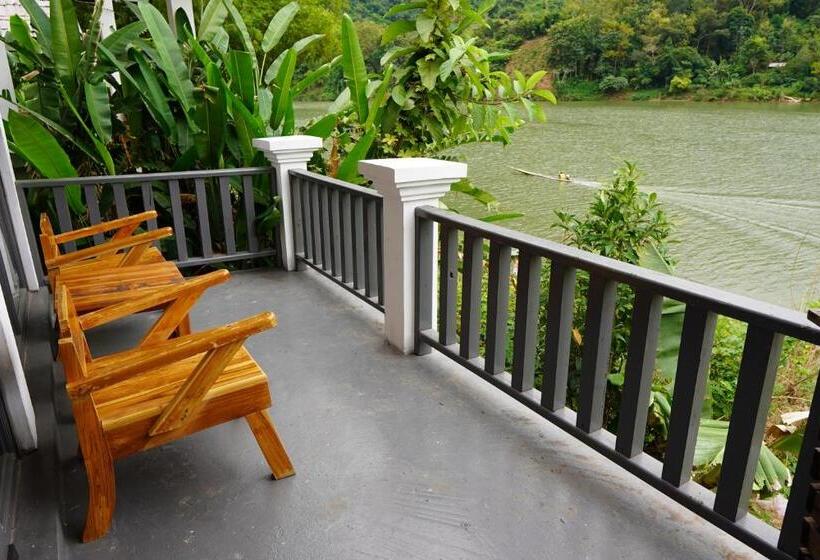 Номер Стандарт Вид на Озеро, Nam Ou View Villa
