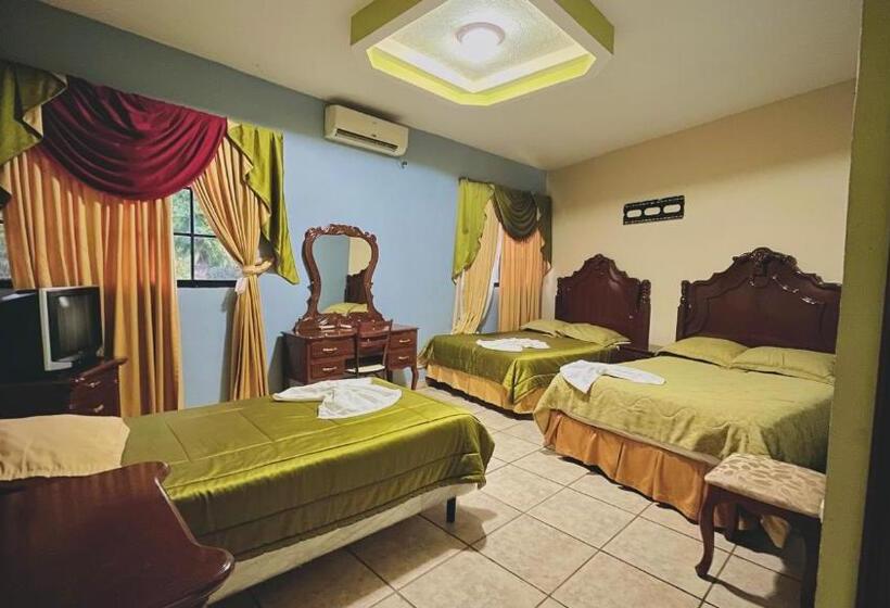 Habitación Triple Estándar, Cuna Maya B Y B