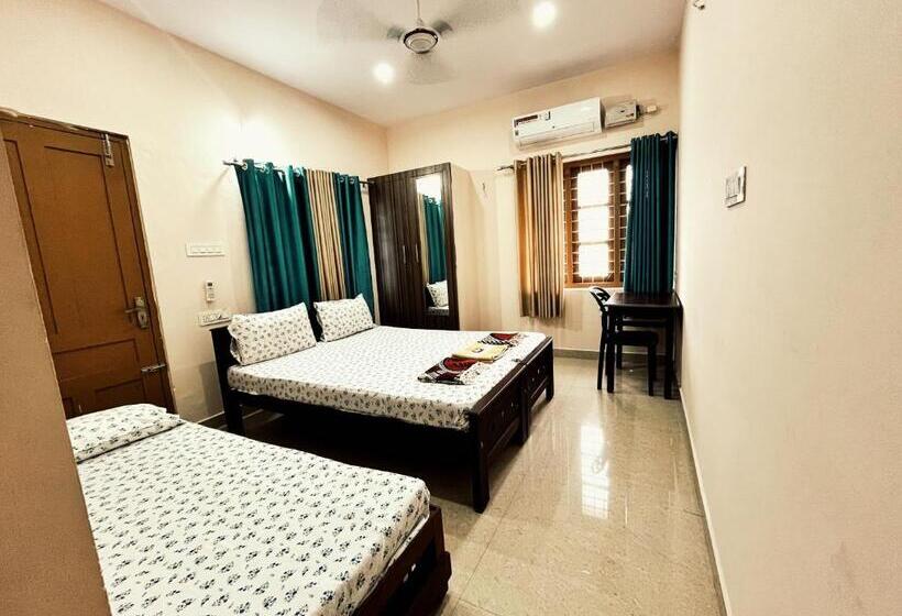 Вилла 3 Спальни, Thrissur Villas Home Stay