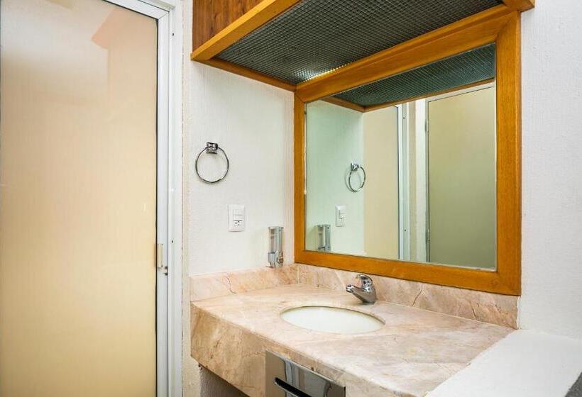 Quarto Deluxe, Capital O Hotel Casa Blanca, Morelia