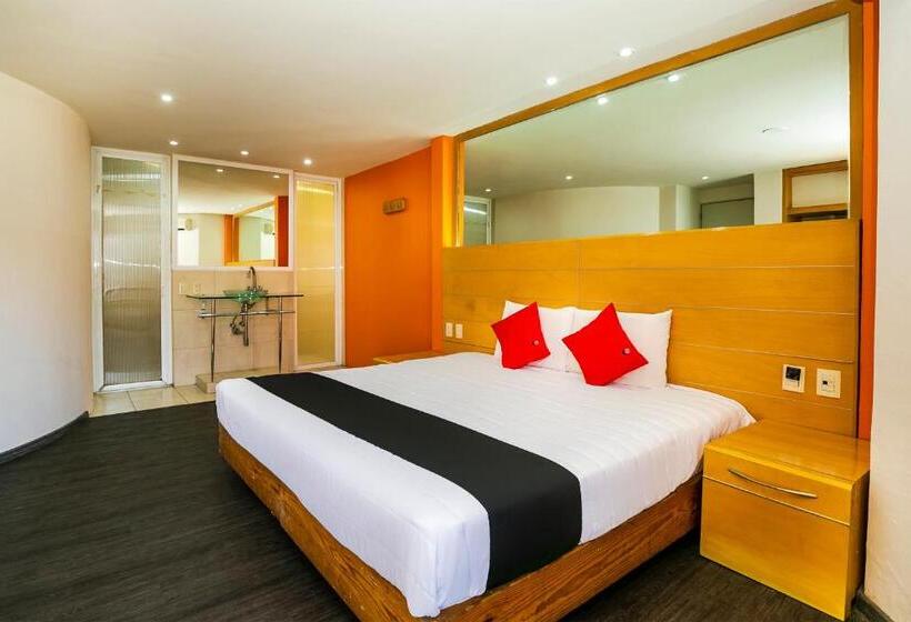 Quarto Familiar Deluxe, Capital O Hotel Casa Blanca, Morelia