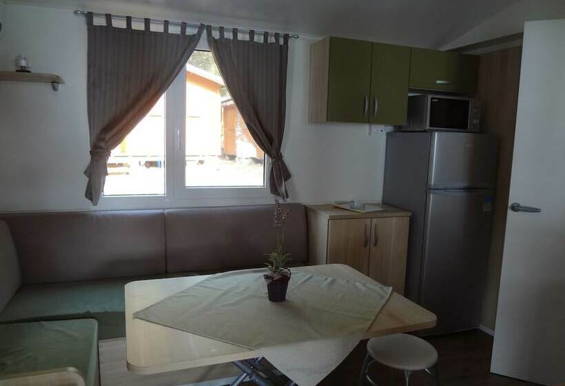 خانه 1 خوابه, Victoria Mobilehome Camping Dole