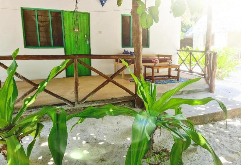 Семейный Номер Вид на Море, Garden Beach Bungalows Jambiani