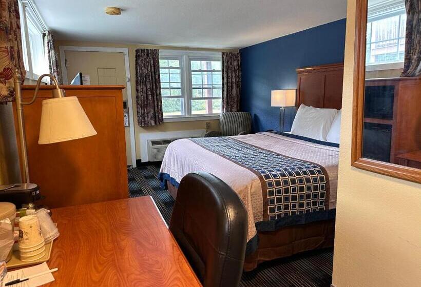 Стандартный Номер Кровать Кинг, Swiss Chalets Village Inn