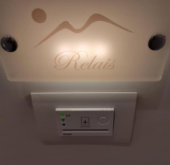 سوییت جونیور با بالکن, Dante Relais