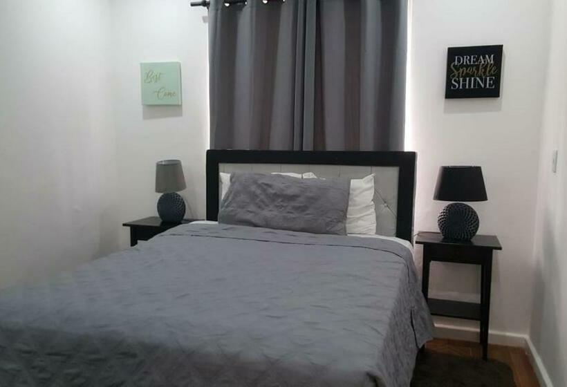 Habitación Estándar, Casa Docia