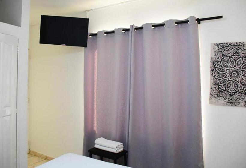 Habitación Estándar, Casa Docia