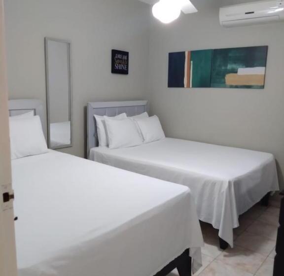Habitación Familiar, Casa Docia