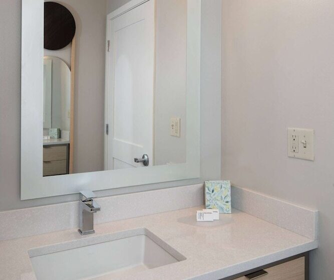 침실 2개 스위트, Sonesta Simply Suites Falls Church