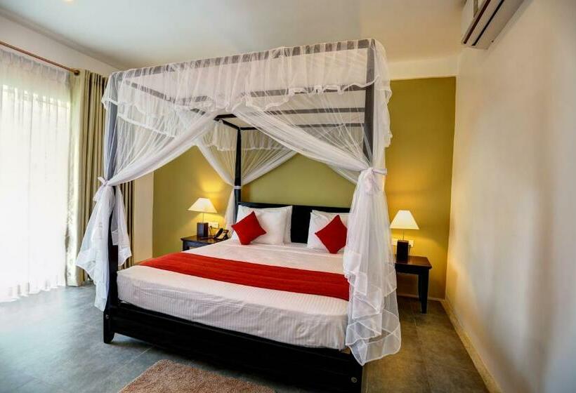 اتاق لوکس با بالکن, Tropical Life Resort And Spa