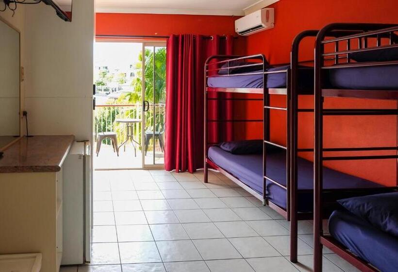 디럭스 트리플 룸, Brisbane Backpackers Resort   Hostel