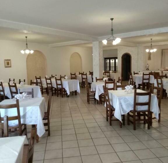 标准单人间, Grazia Ristorante