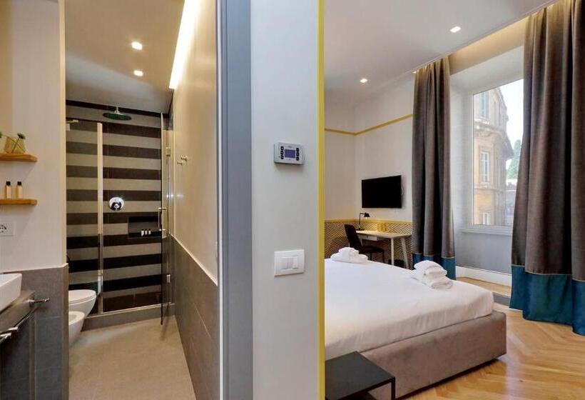 اتاق لوکس با چشم‌انداز, Roma Five Suites