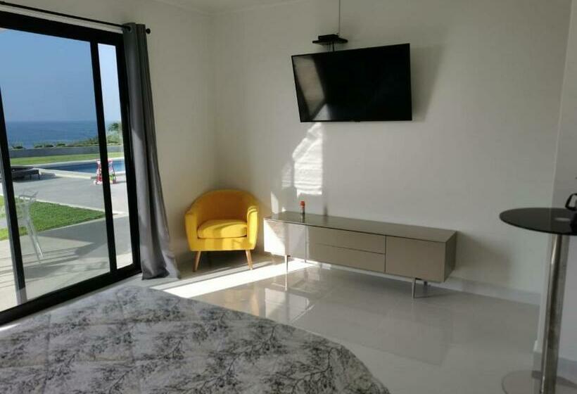 Номер Стандарт Вид на Море, Ocean Breeze Cove   Luxury Retreat
