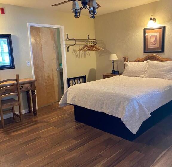 Номер Стандарт, Arnold Meadowmont Lodge