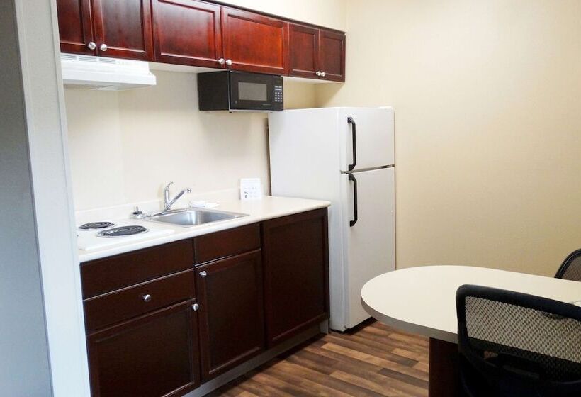 Студия Deluxe, Extended Stay America Suites  Dallas  Plano