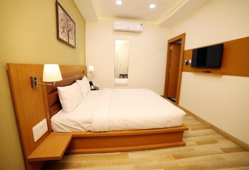 高级大房间, Banyan Hotel&restro