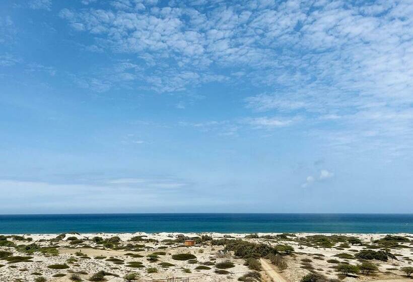 اتاق سه نفره سوپریور با چشم‌انداز دریا, La Colina