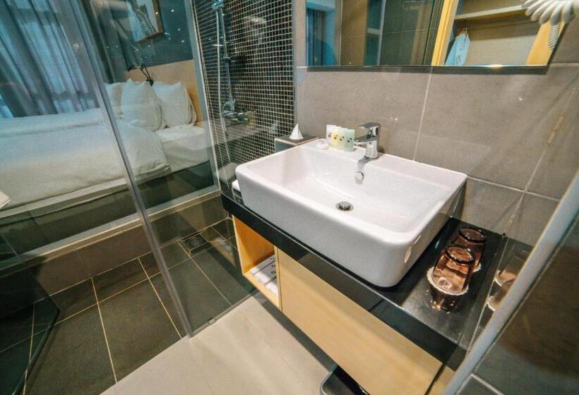 스탠다드 스튜디오 바다 전망, Swiss Belhotel Kuantan
