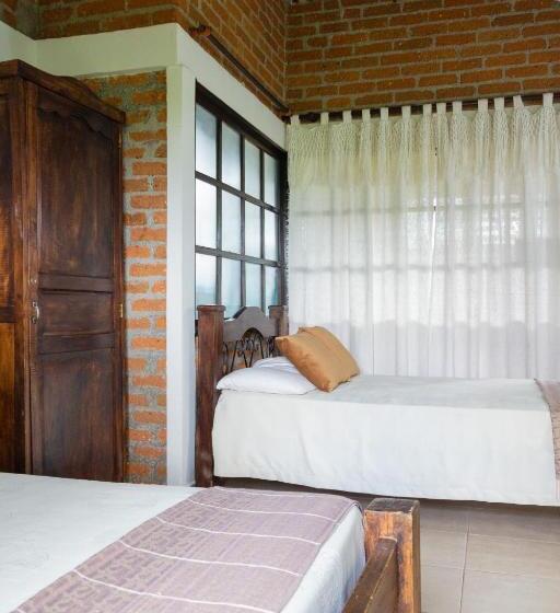 اتاق سوپریور با چشمانداز باغ, Finca Hotel Casa Nostra, Villa Mariana