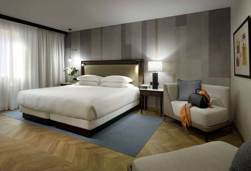 اتاق پرمیوم, Hyatt Regency Hesperia Madrid