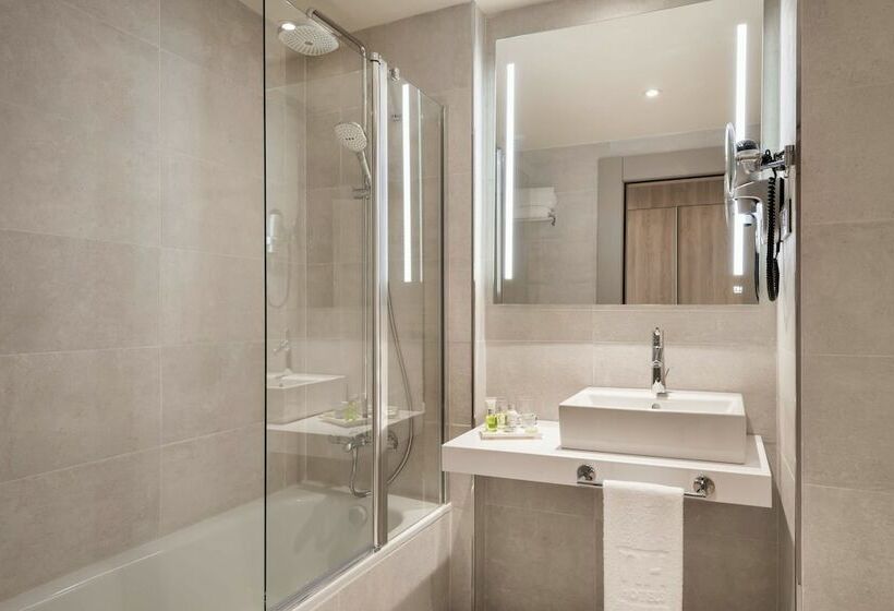 Superior Room with Terrace, NH Malaga