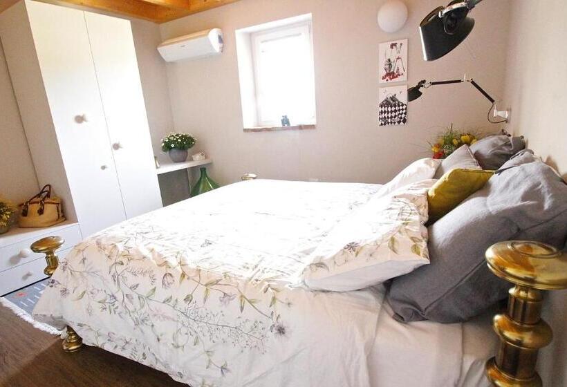 Deluxe Suite King Bed, Agriturismo Corte Patrizia