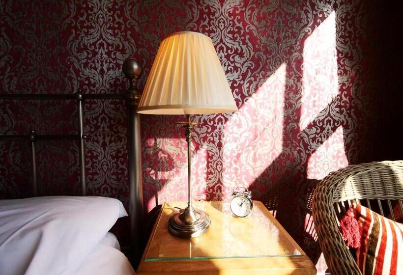 اتاق استاندارد با تخت بزرگ, Westergate House