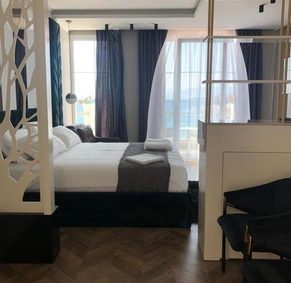Deluxe Suite Sea View, Poda Boutique