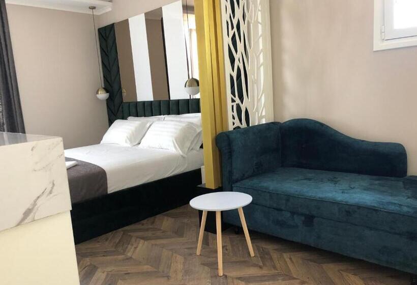 سوئیت با تخت بزرگ, Poda Boutique