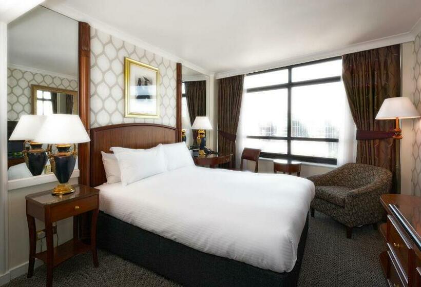 Номер Superior, Millennium Hotel London Knightsbridge
