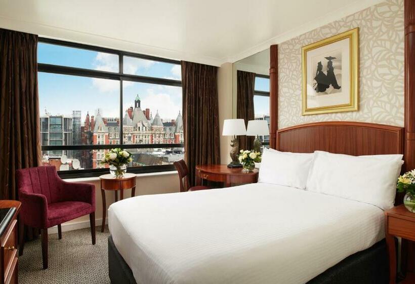 Номер Стандарт, Millennium Hotel London Knightsbridge