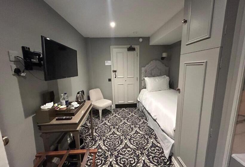 اتاق استاندارد یک نفره, No. 30 Knightsbridge