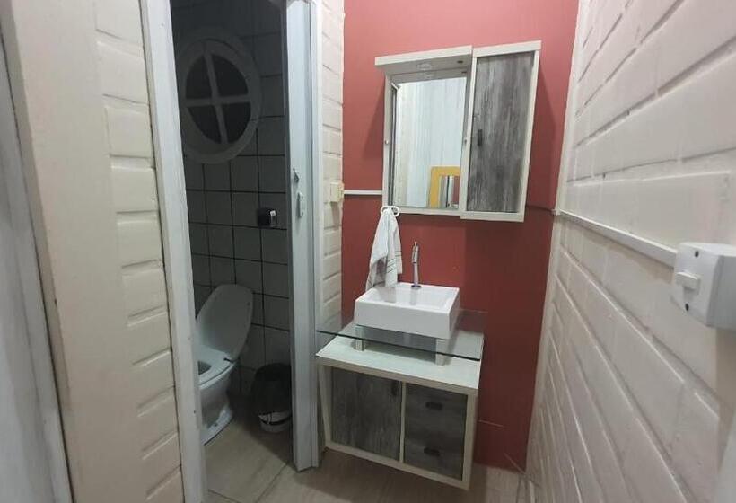Economy Quadruple Room, Recanto Armação Pousada