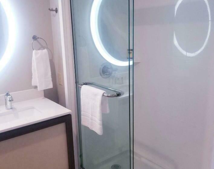 Люкс Кровать Кинг, Best Western  Plus Executive Residency Rigby S Water World