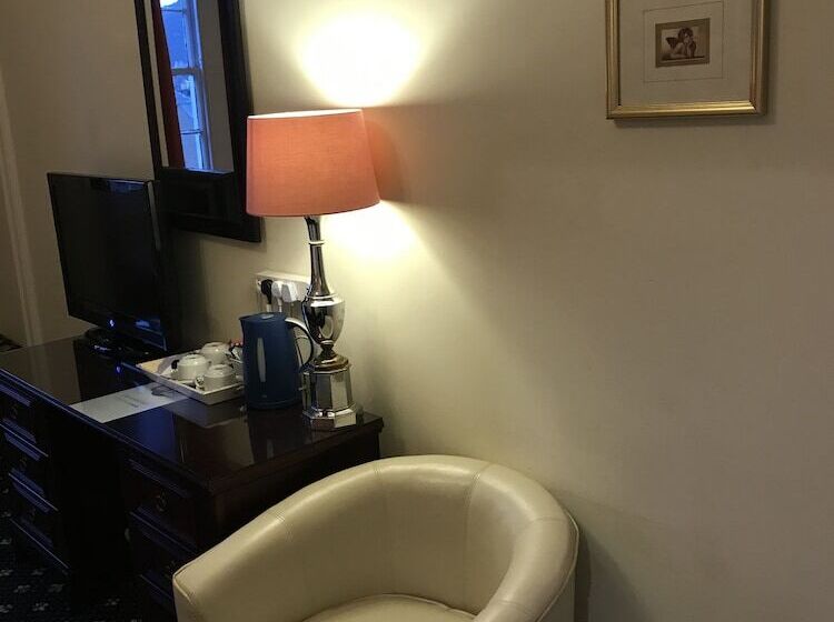 Семейный Номер, Alexander Guest House
