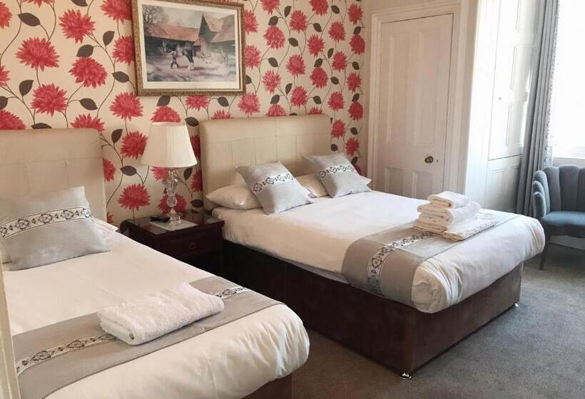 Семейный Номер Базовый, Alexander Guest House