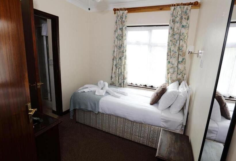اتاق استاندارد یک نفره, Aylesbray Lodge