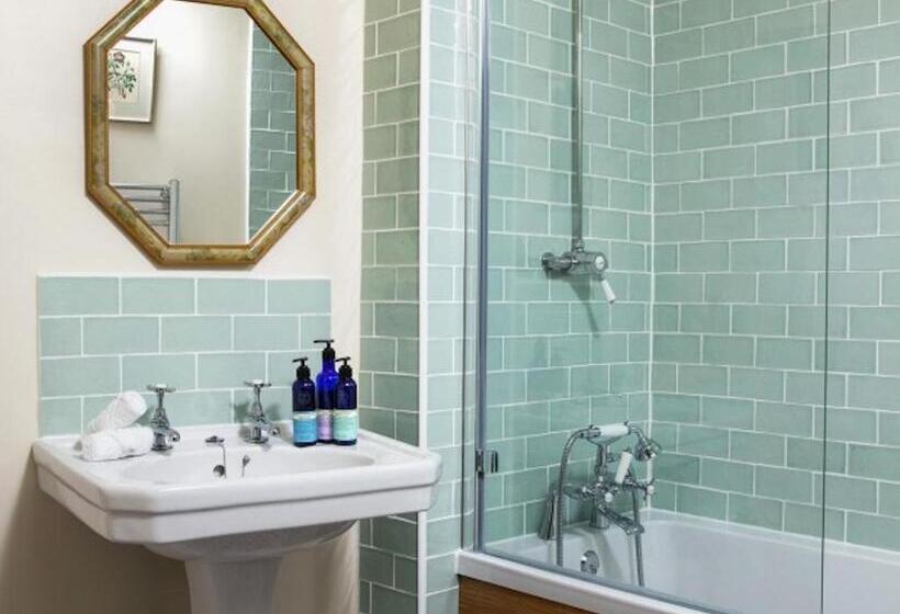 Номер Superior, White Hart Inn