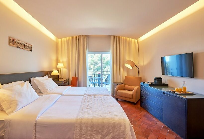 Quarto Estandard Vista Montanha, Penina Hotel & Golf Resort