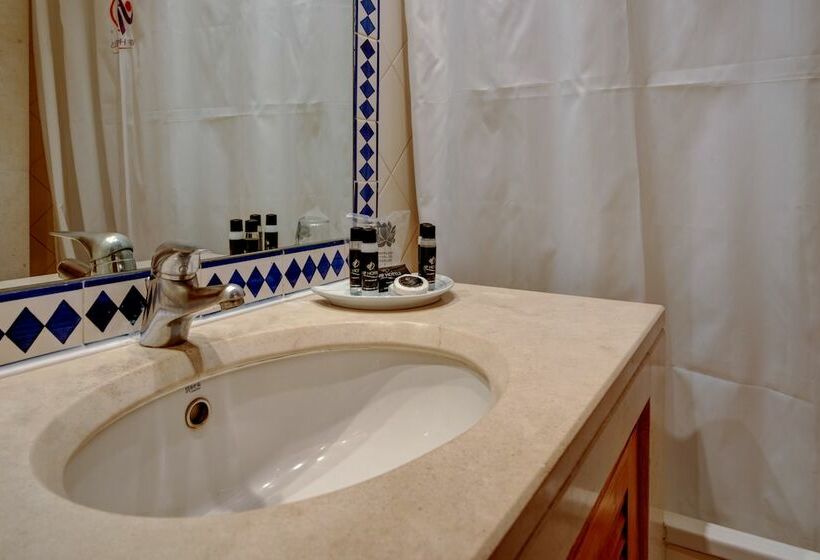 Standard Studio, Vip Executive Eden Apart